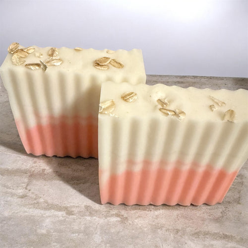 Peppermint Eucalyptus Shea Butter Oat Soap 🌿