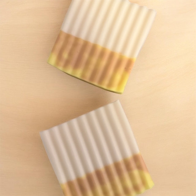 Lemon Sandalwood Shea Butter Bar